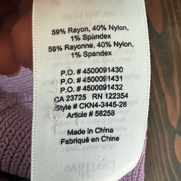 Aritzia’s Wilfred Crevier Knit Top. Worn once. - Picture 8 of 9